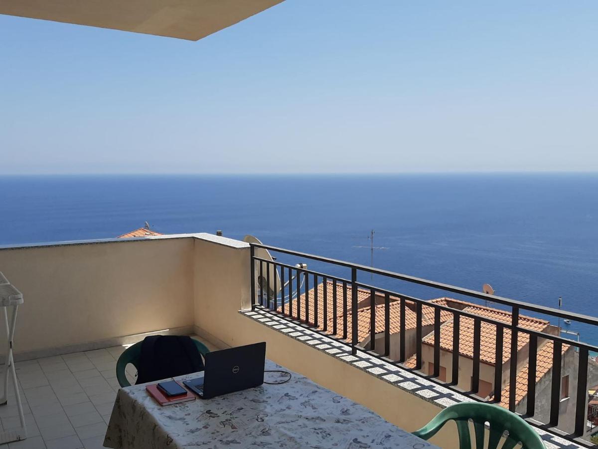 Casa Vacanze Andreana Apartment Letojanni Exterior photo